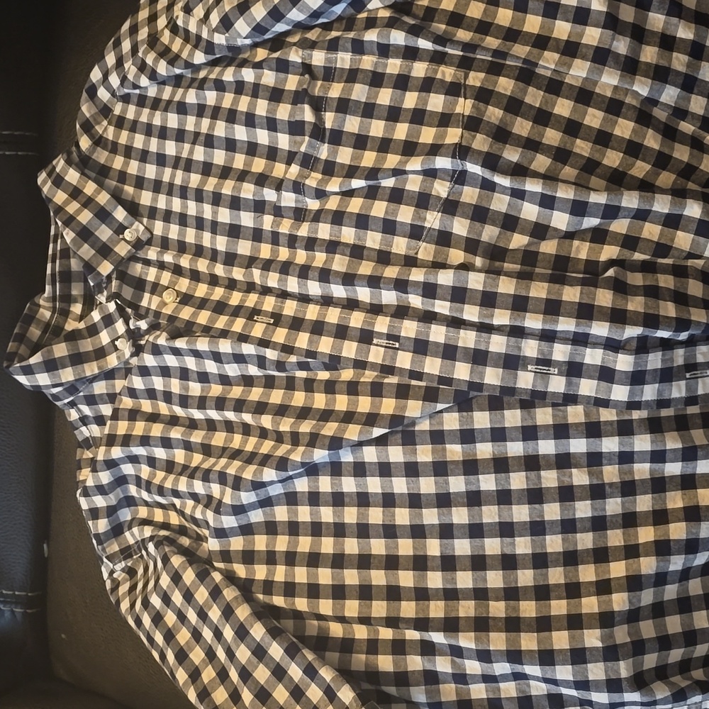 George xl black and white plaid button up